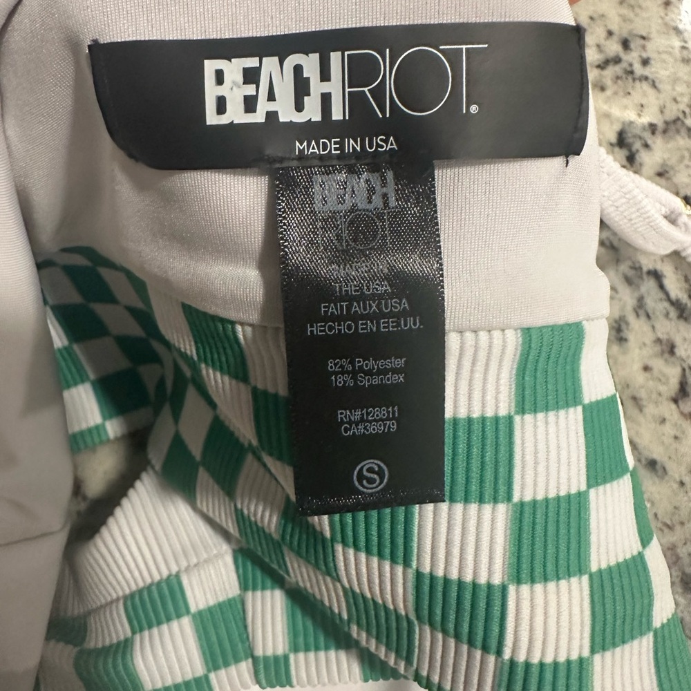 Beach Riot Top - Picture 3 of 4